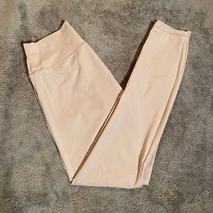 Fashion nova lavender yoga pants